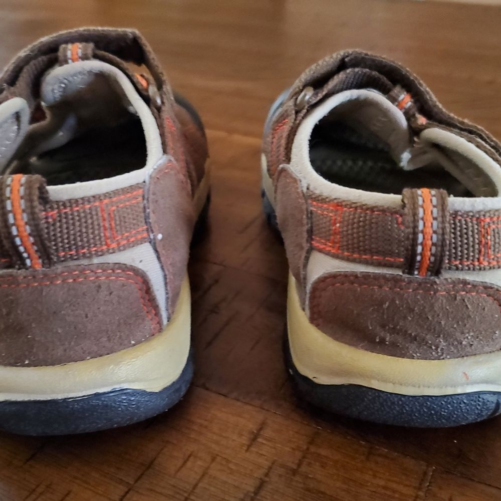 EUC KEEN Boy's Brown and Orange Waterproof Adventure Sandals - Size 13 - Picture 5 of 6